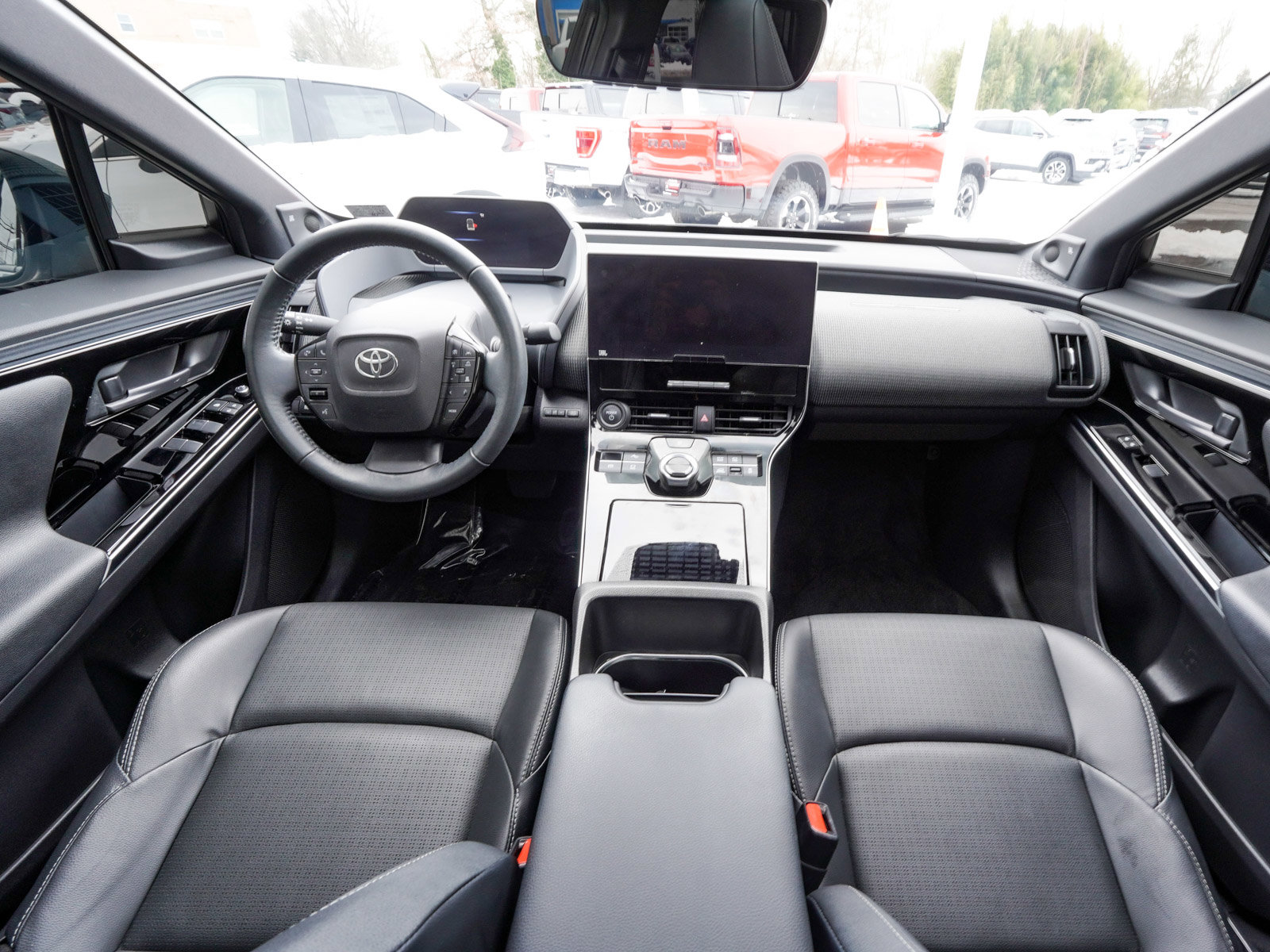 Used 2023 Toyota bZ4X Limited image 33