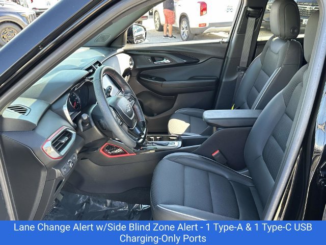 Certified 2022 Chevrolet TrailBlazer RS w/ Technology Package AWD/4WD image 19