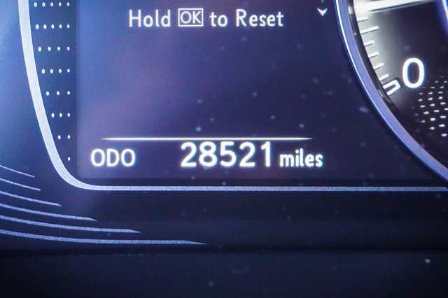 Used 2021 Lexus ES 350 Luxury image 9