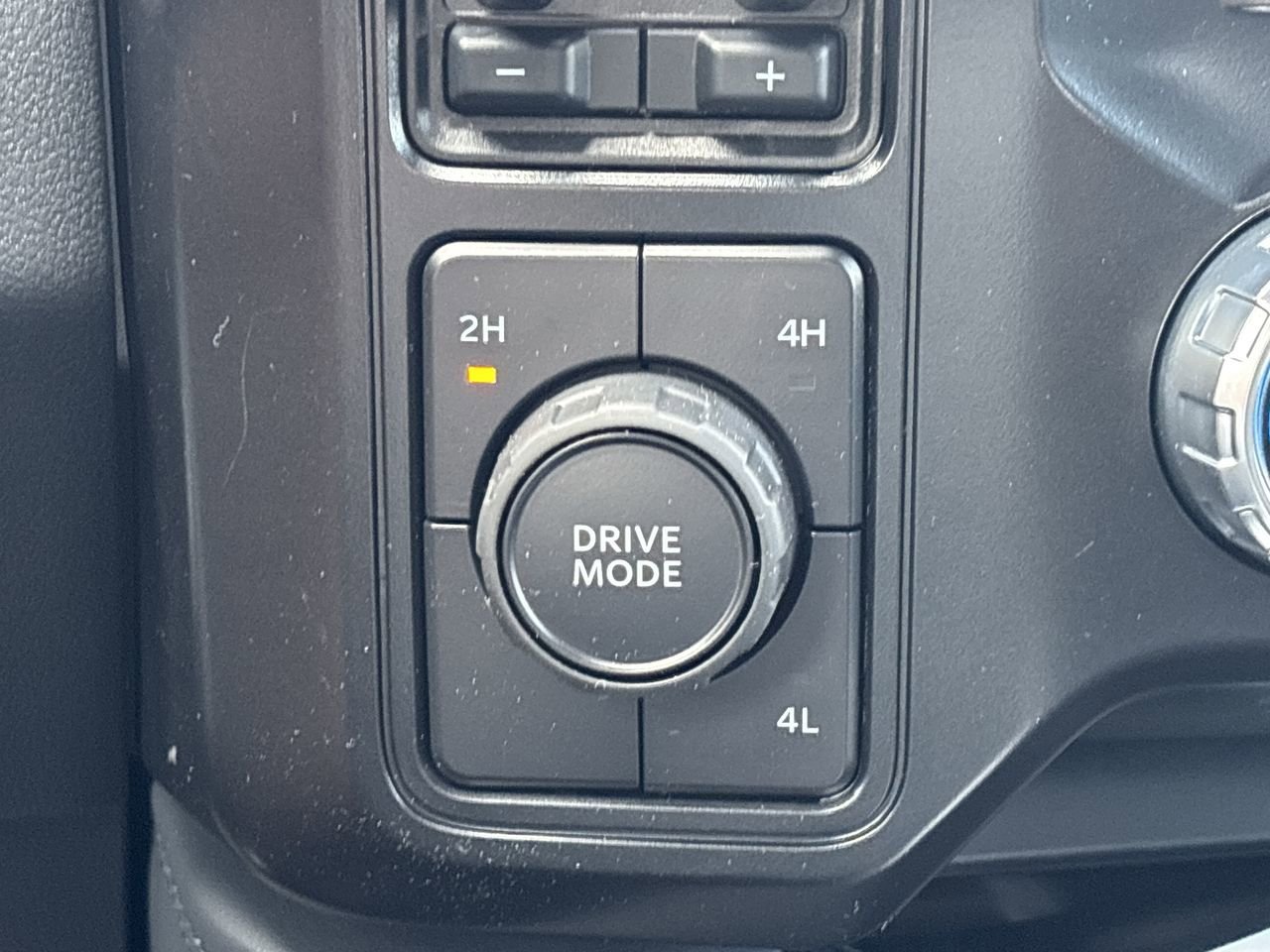 New 2026 Ford F350 Platinum image 29