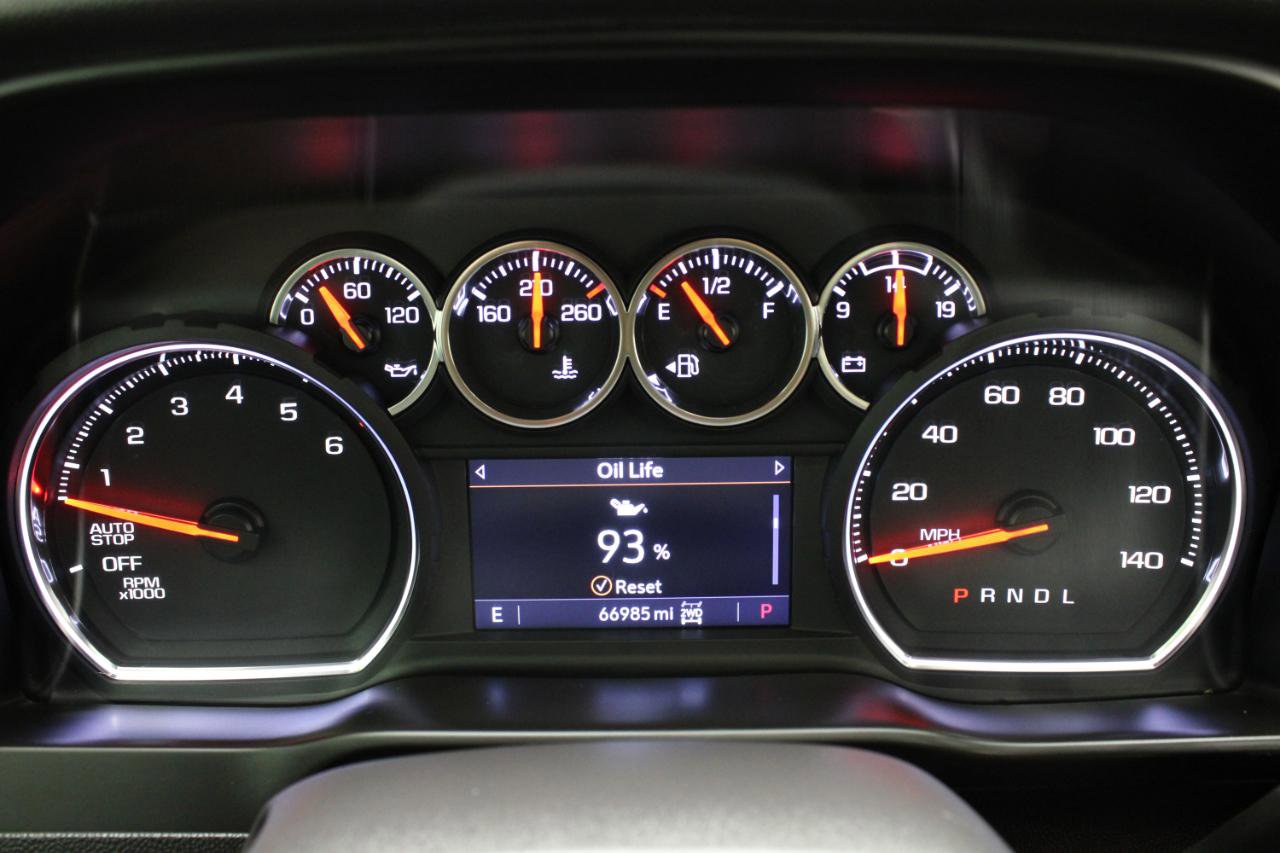 Used 2020 Chevrolet Silverado 1500 RST AWD/4WD image 77