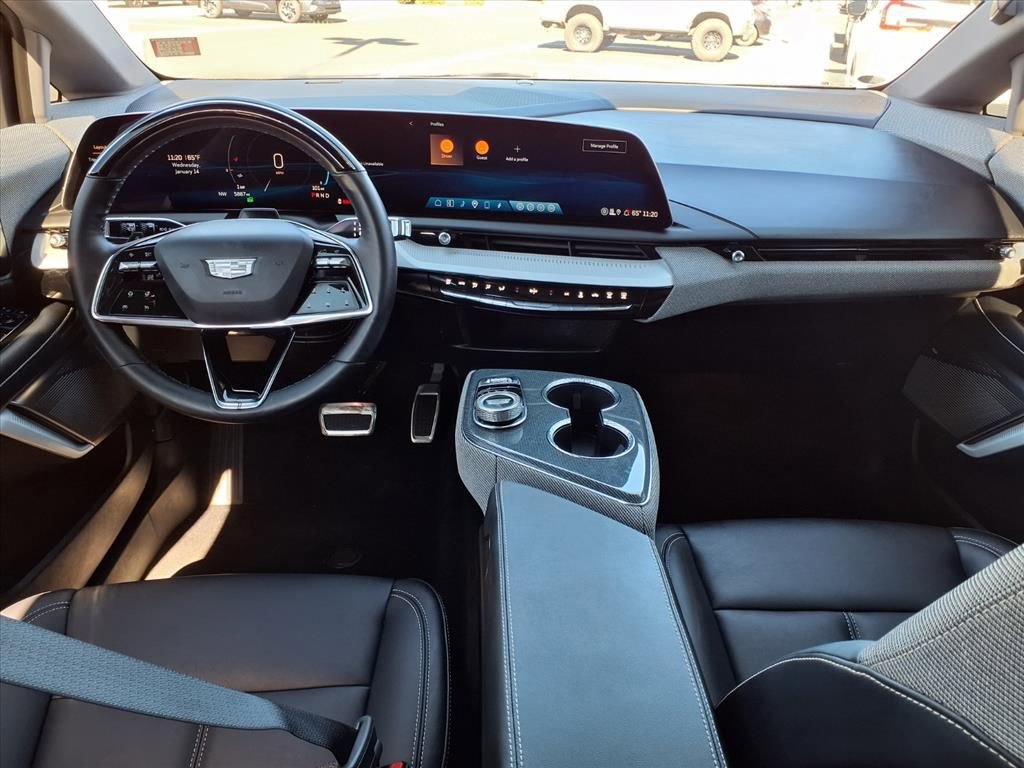 Used 2025 Cadillac Optiq Sport 1 image 2