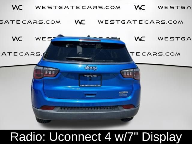 Used 2018 Jeep Compass Latitude w/ Popular Equipment Group AWD/4WD image 8