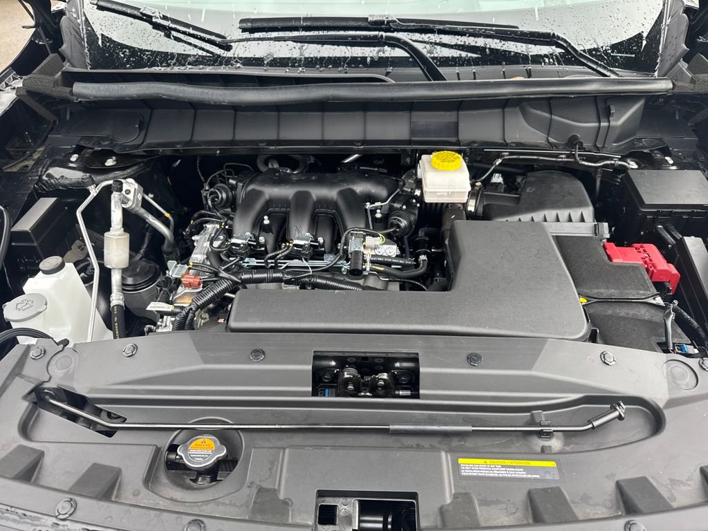 Used 2025 Nissan Pathfinder Platinum w/ Cargo Package image 21