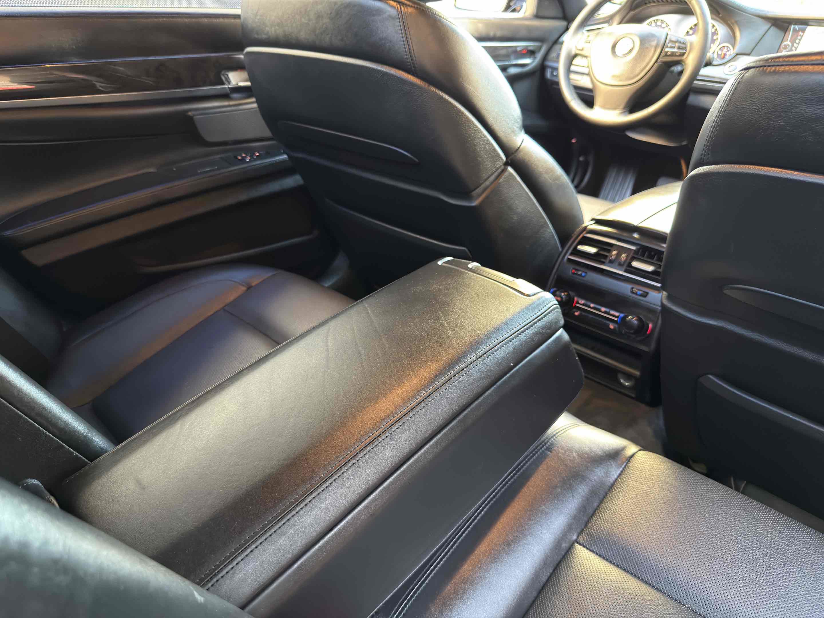 Used 2012 BMW ALPINA B7 image 93