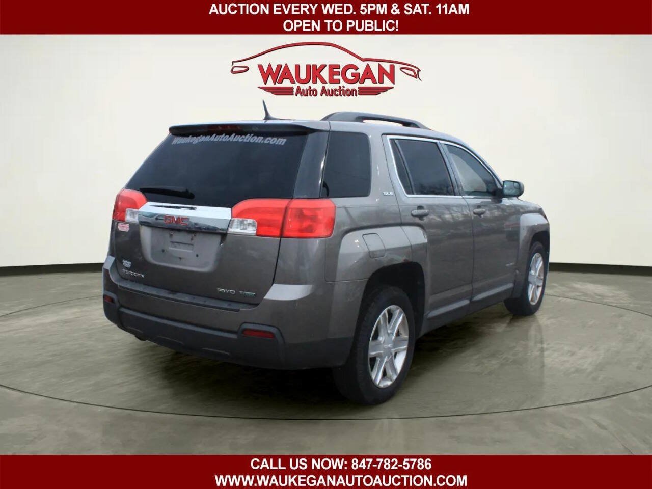 Used 2012 GMC Terrain SLE AWD/4WD image 3