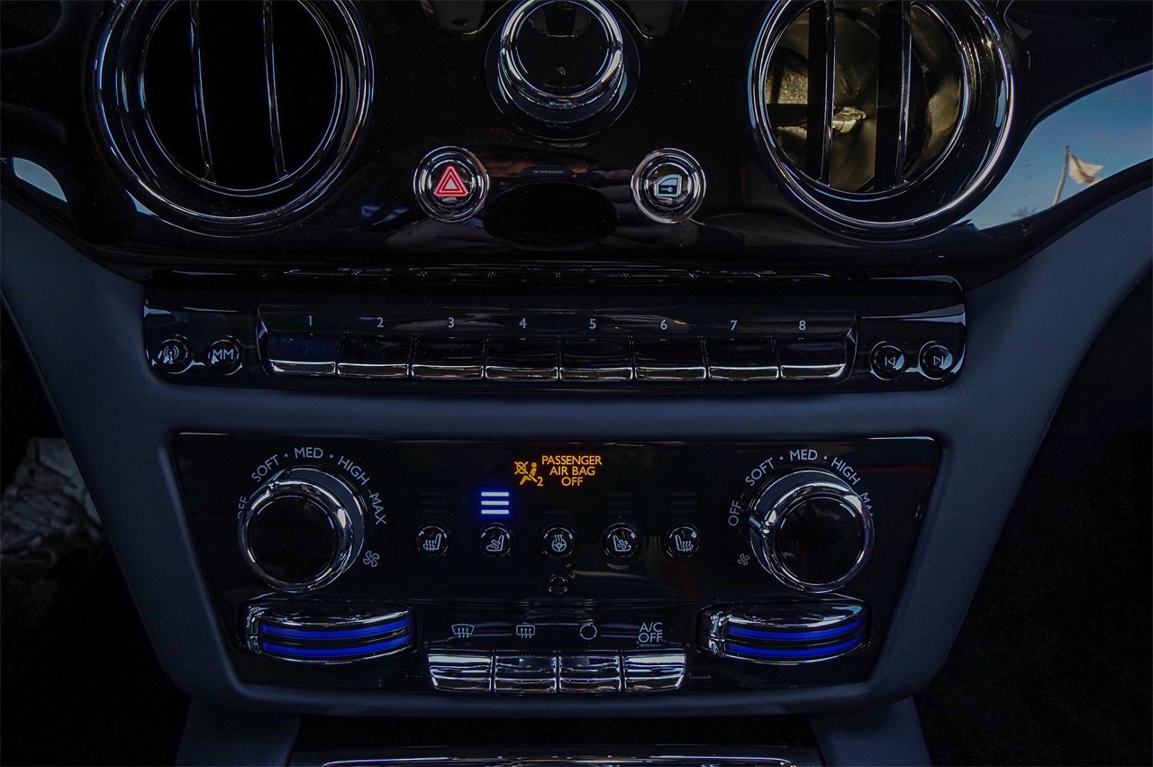 New 2026 Rolls-Royce Spectre Base image 30