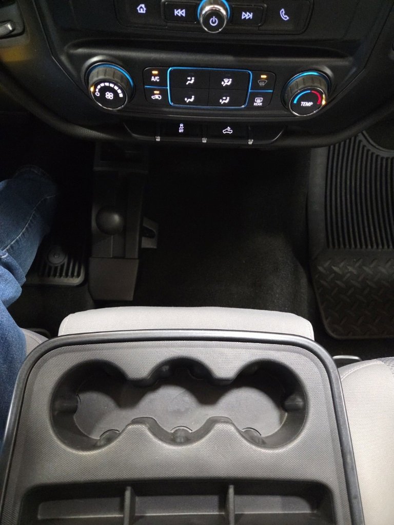 Used 2017 Chevrolet Silverado 1500 Custom w/ Custom Convenience Package image 25