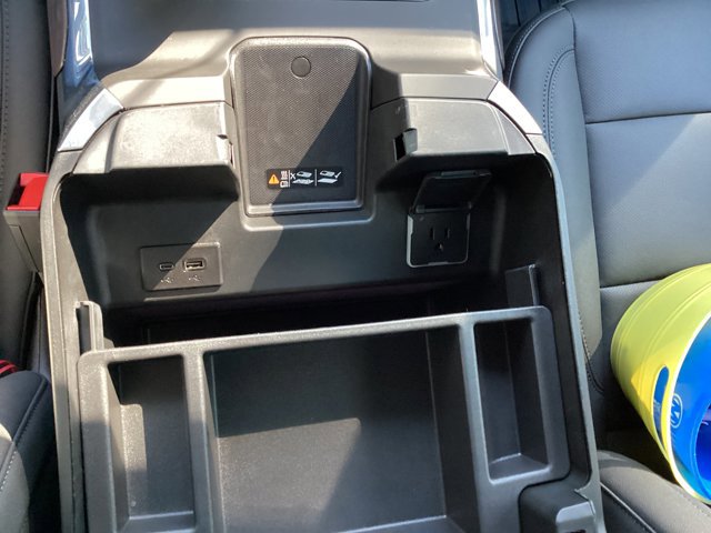 New 2025 GMC Sierra 2500 SLT w/ SLT Premium Package image 34