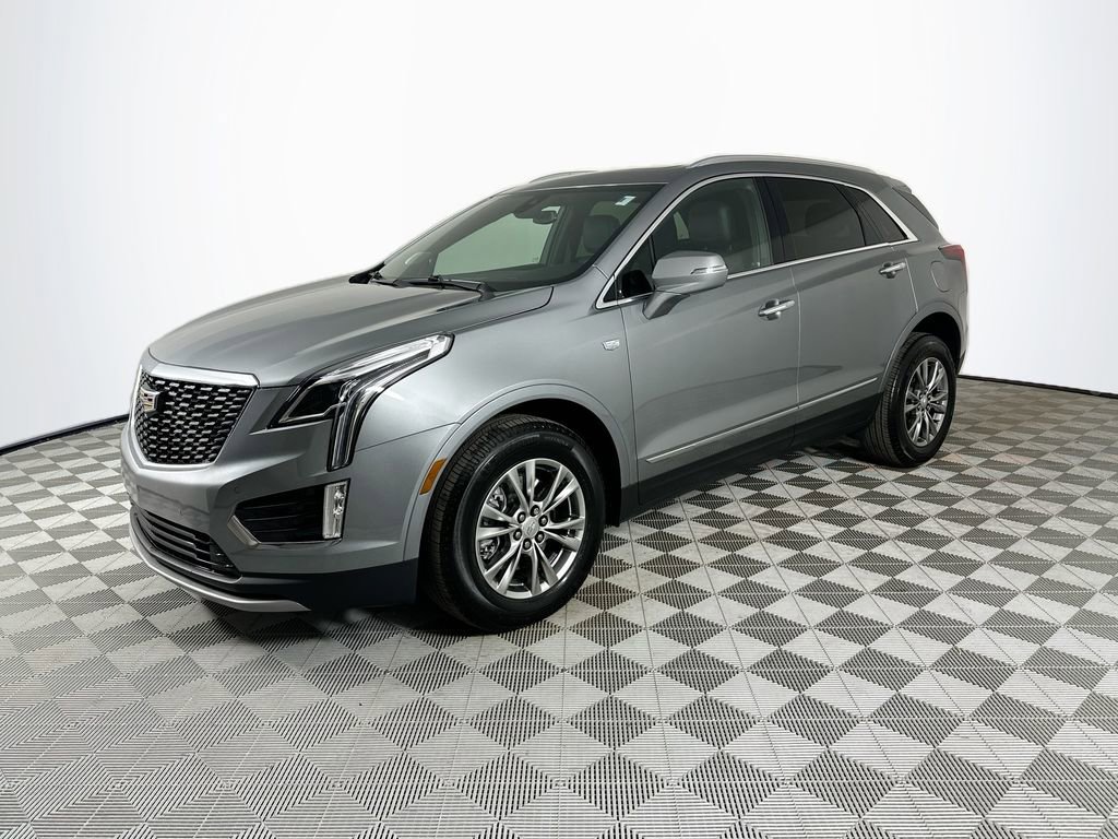 Used 2023 Cadillac XT5 Premium Luxury image 3