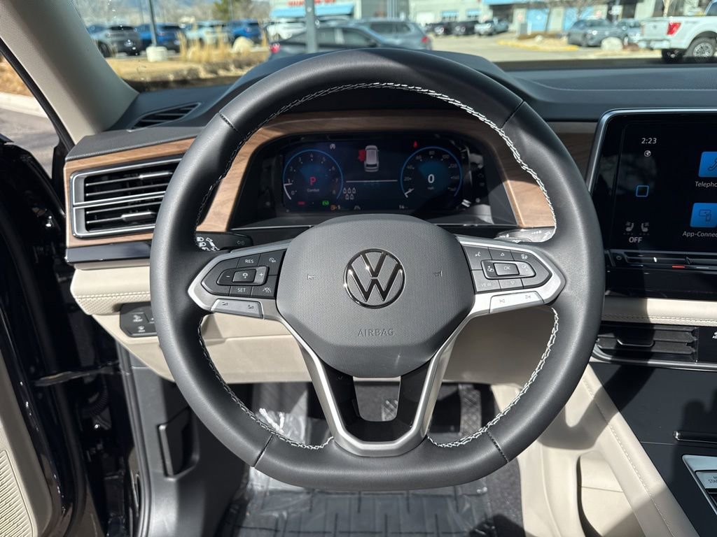 New 2026 Volkswagen Atlas SE image 14