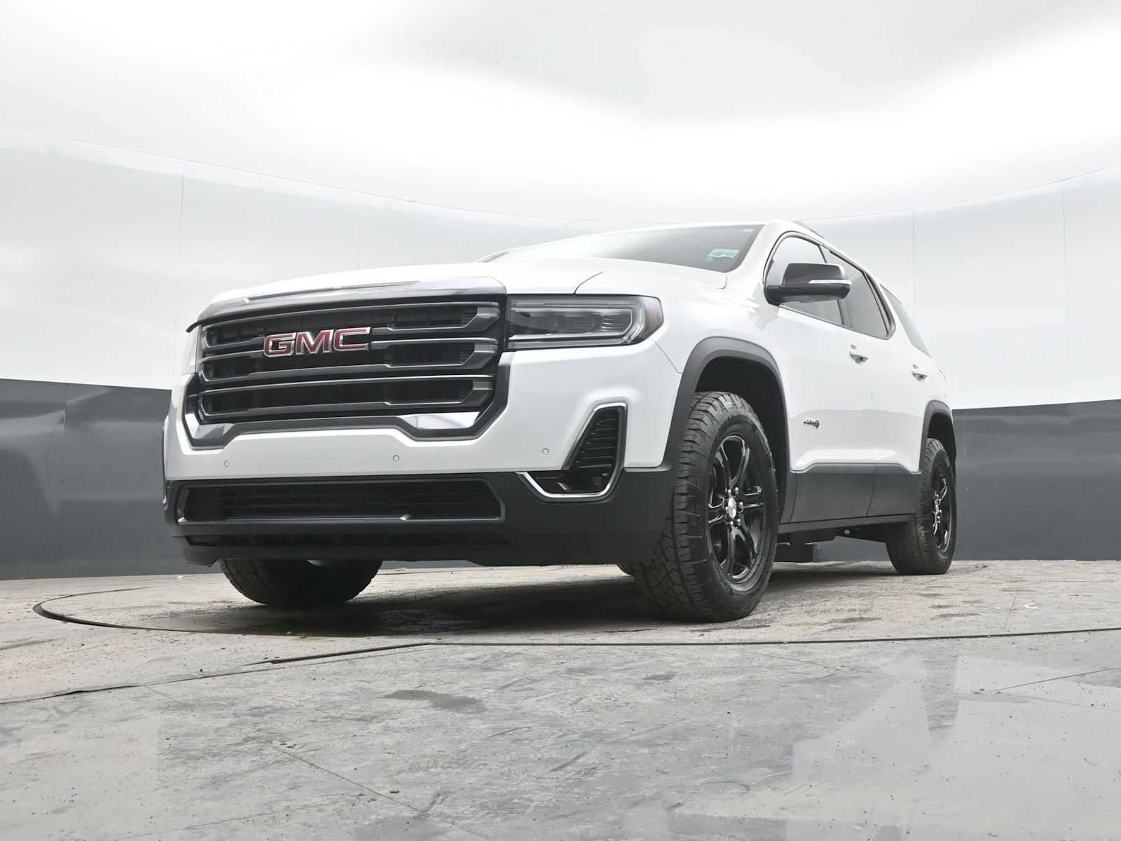 Used 2021 GMC Acadia AT4 image 39