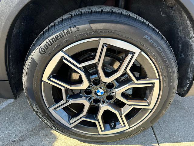 Certified 2025 BMW X2 xDrive28i w/ Premium Package image 30