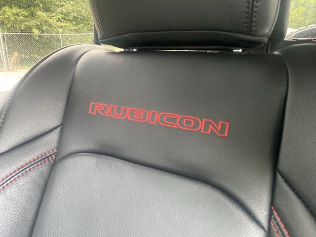 Used 2019 Jeep Wrangler Unlimited Rubicon AWD/4WD image 30