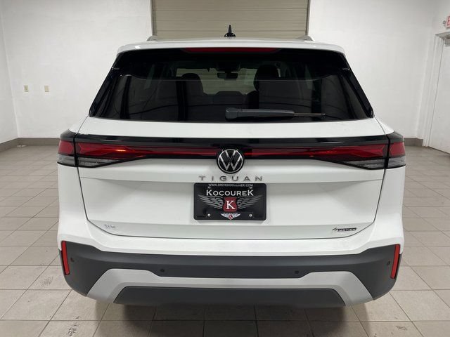New 2026 Volkswagen Tiguan SE AWD/4WD image 6