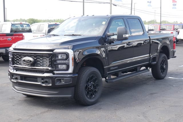 New 2026 Ford F350 XLT w/ XLT Premium Package AWD/4WD image 8