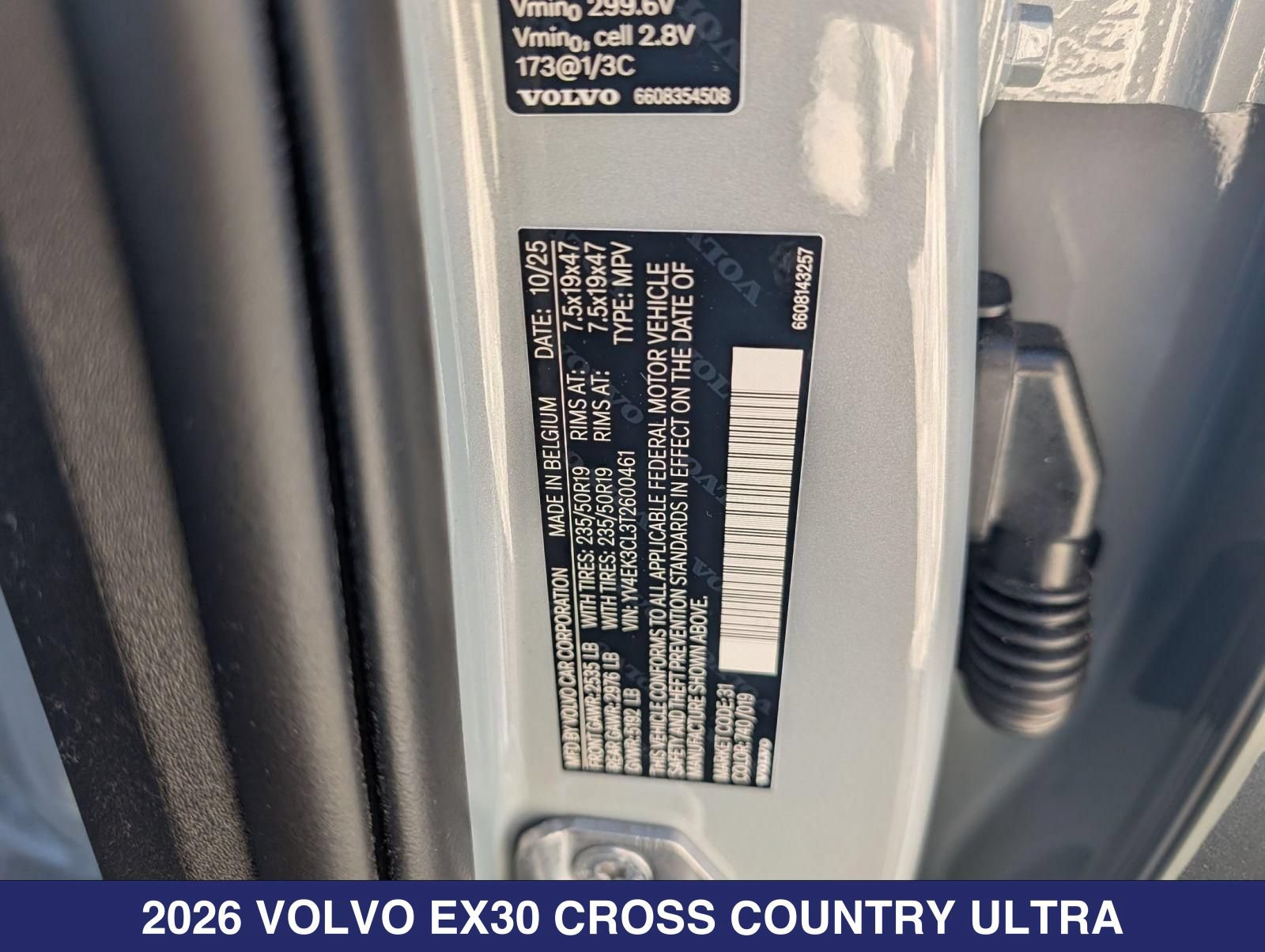New 2026 Volvo EX30 Cross Country Ultra w/ Protection Package Premier AWD/4WD image 25