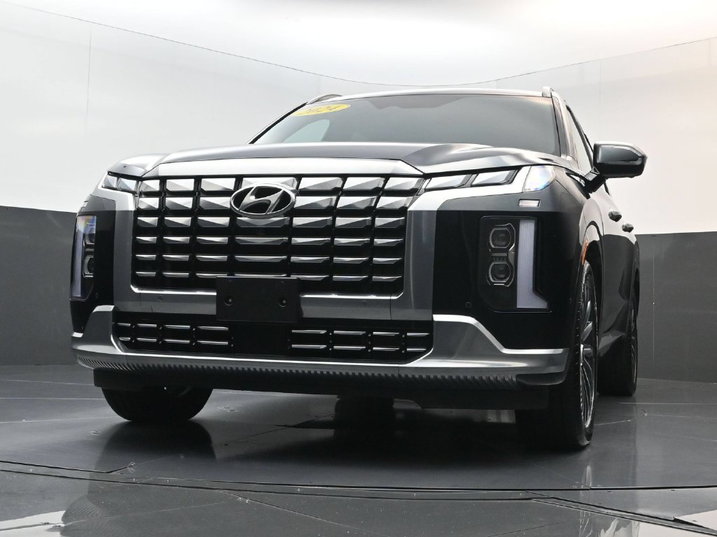 Certified 2024 Hyundai Palisade Calligraphy FWD image 30