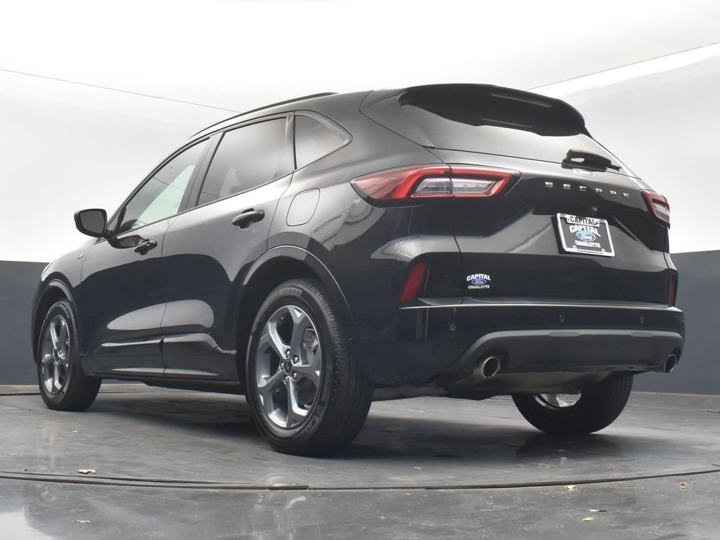 Used 2023 Ford Escape ST-Line w/ Tech Pack #1 image 25
