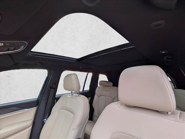 New 2026 Jeep Grand Cherokee Limited w/ Luxury Tech Group II RWD image 18