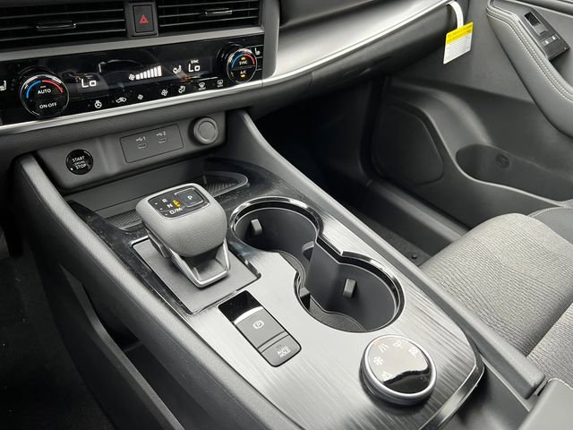 New 2026 Nissan Rogue SV w/ Cold Weather Package image 20