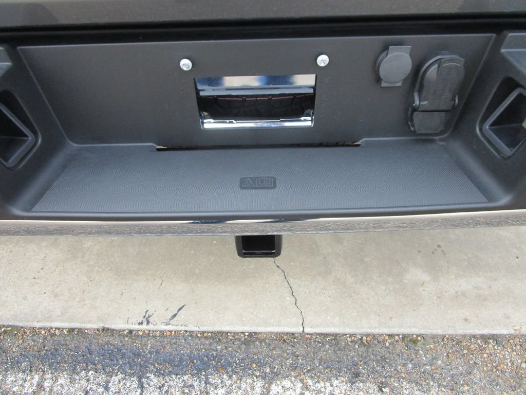 Used 2024 Ford F150 XLT w/ Equipment Group 302A MID AWD/4WD image 18