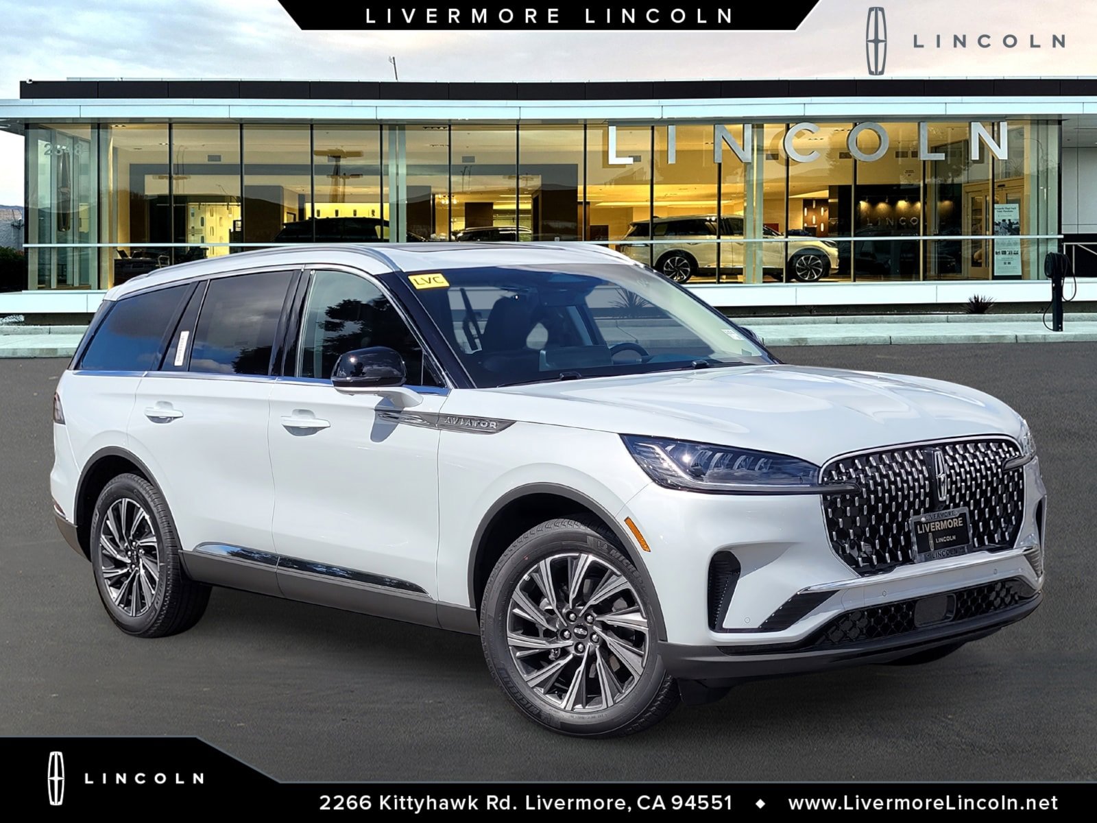 Used 2025 Lincoln Aviator AWD w/ Equipment Group 101A