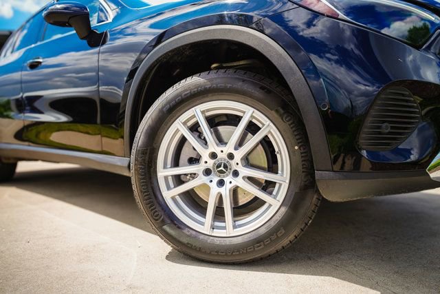 Certified 2023 Mercedes-Benz GLC 300 4MATIC image 3
