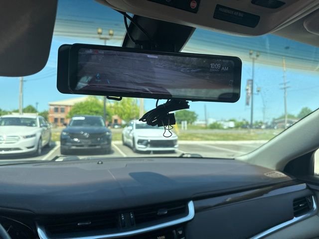 Used 2014 Cadillac XTS Luxury FWD image 12