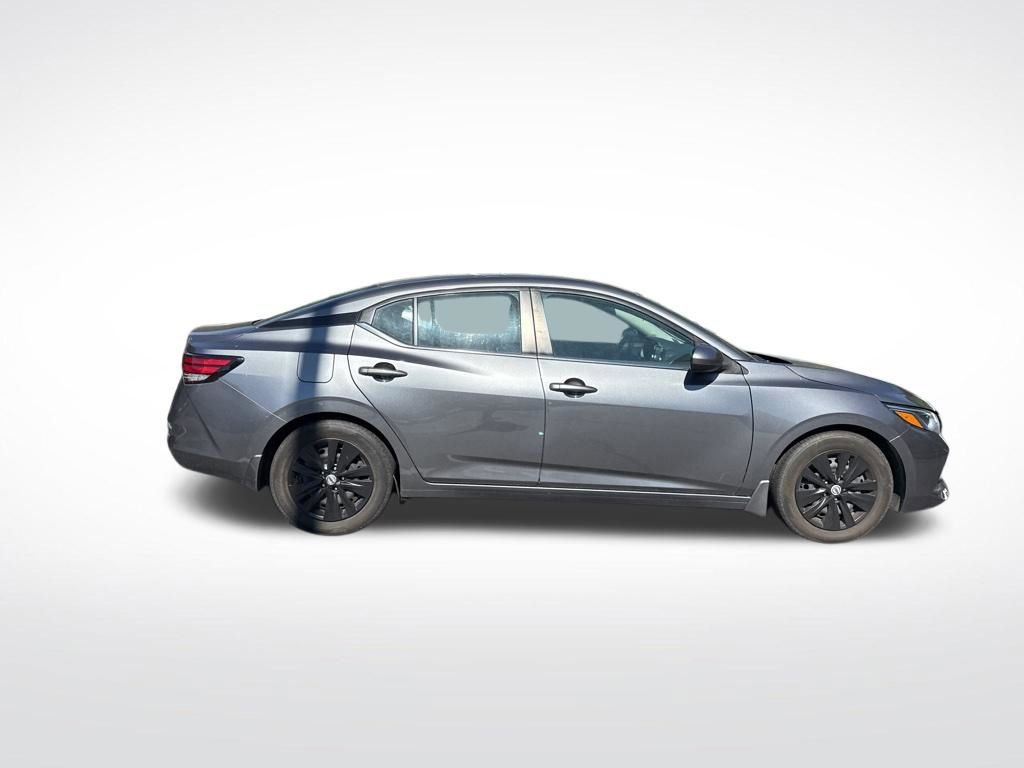 Used 2022 Nissan Sentra S FWD image 16