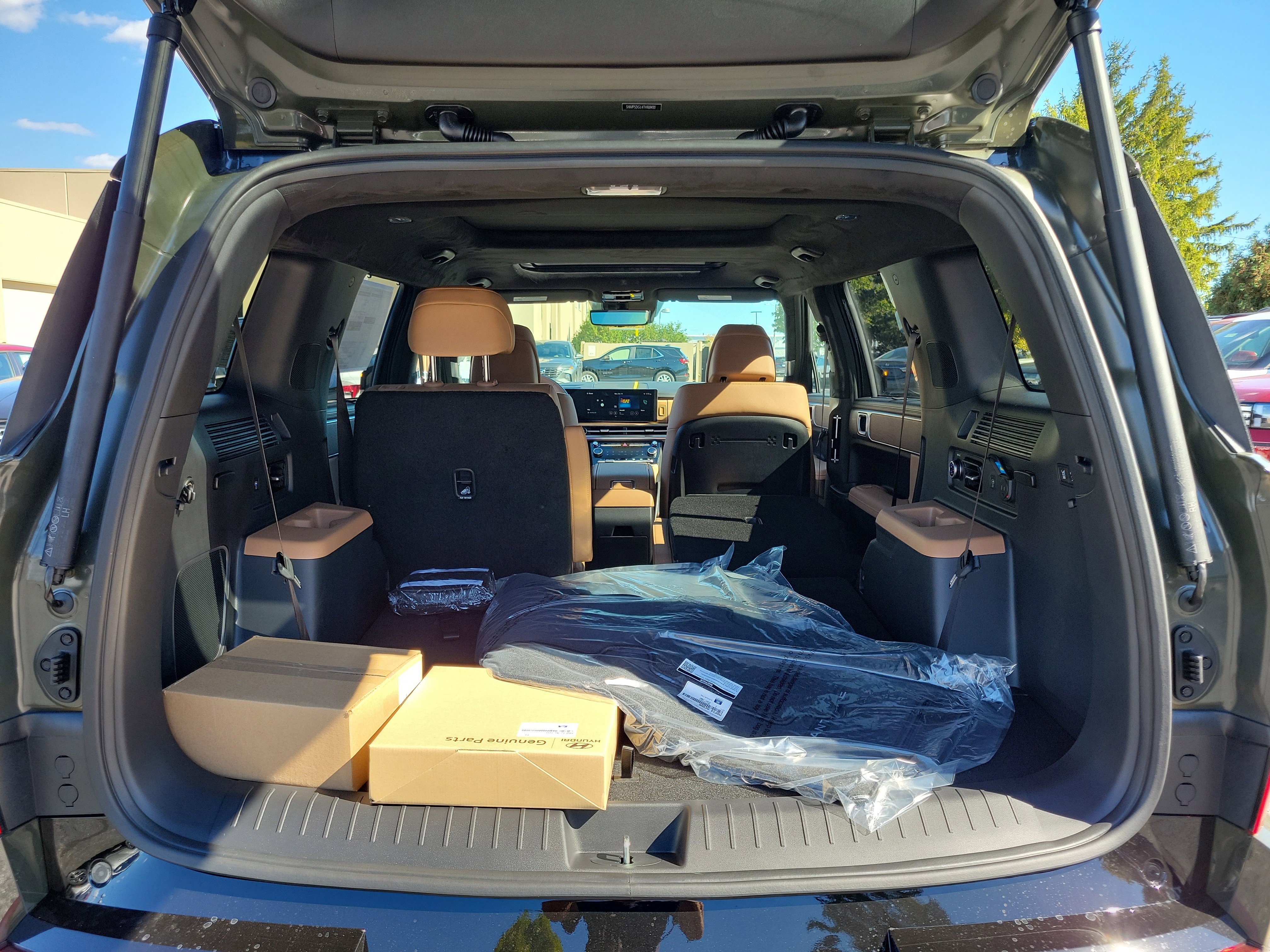 New 2026 Hyundai Santa Fe Calligraphy w/ Tow & Go Package image 8