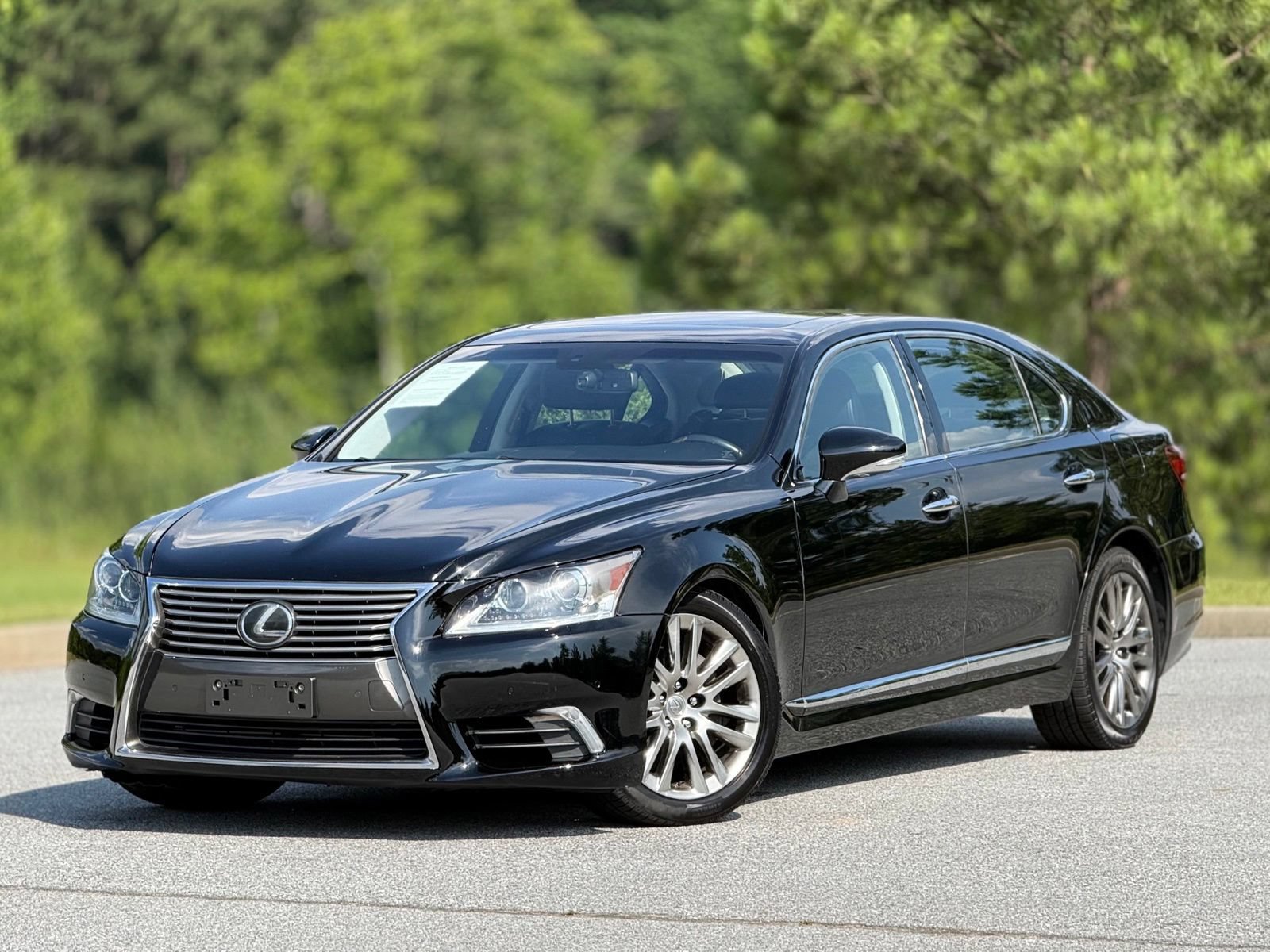 Used 2017 Lexus LS 460 L RWD image 8