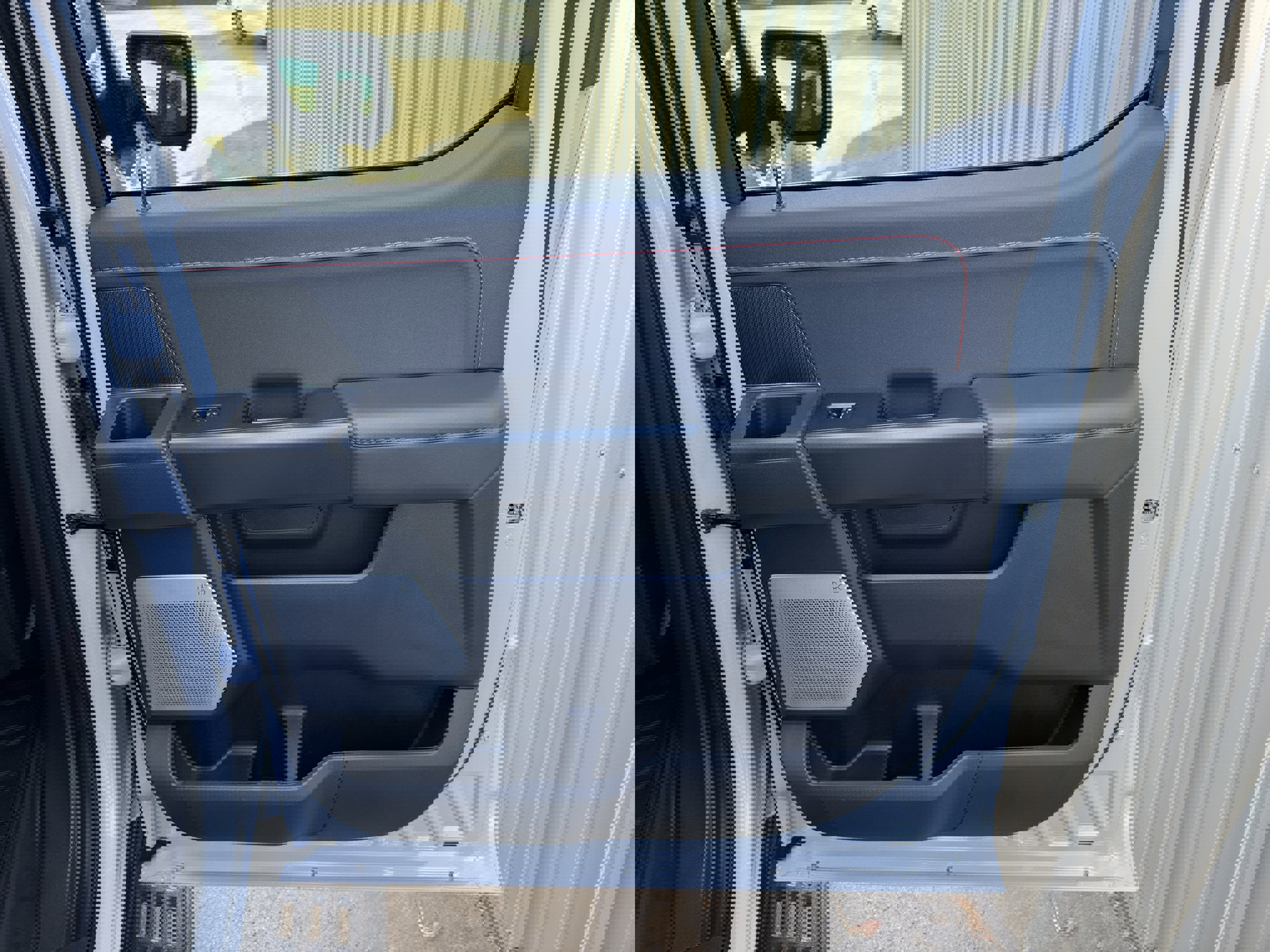 Used 2025 Ford F150 Raptor image 38