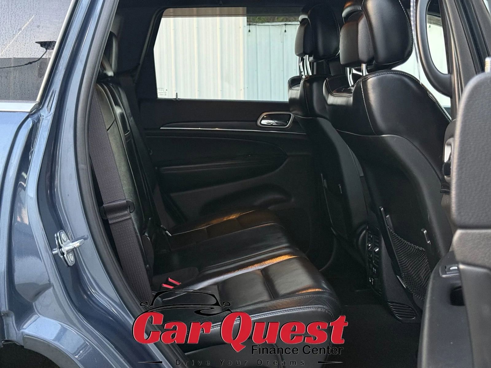 Used 2019 Jeep Grand Cherokee Limited AWD/4WD image 13