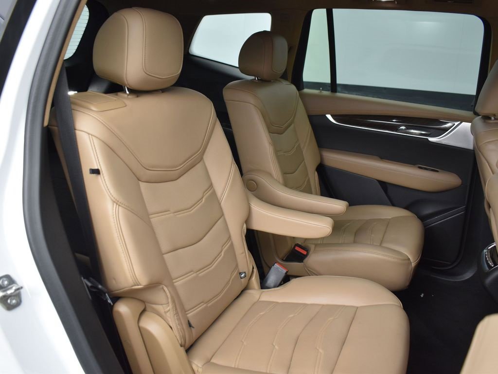 Used 2022 Cadillac XT6 Sport w/ Platinum Package image 30