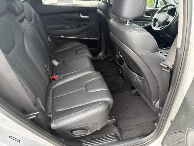 Used 2019 Hyundai Santa Fe FWD image 15
