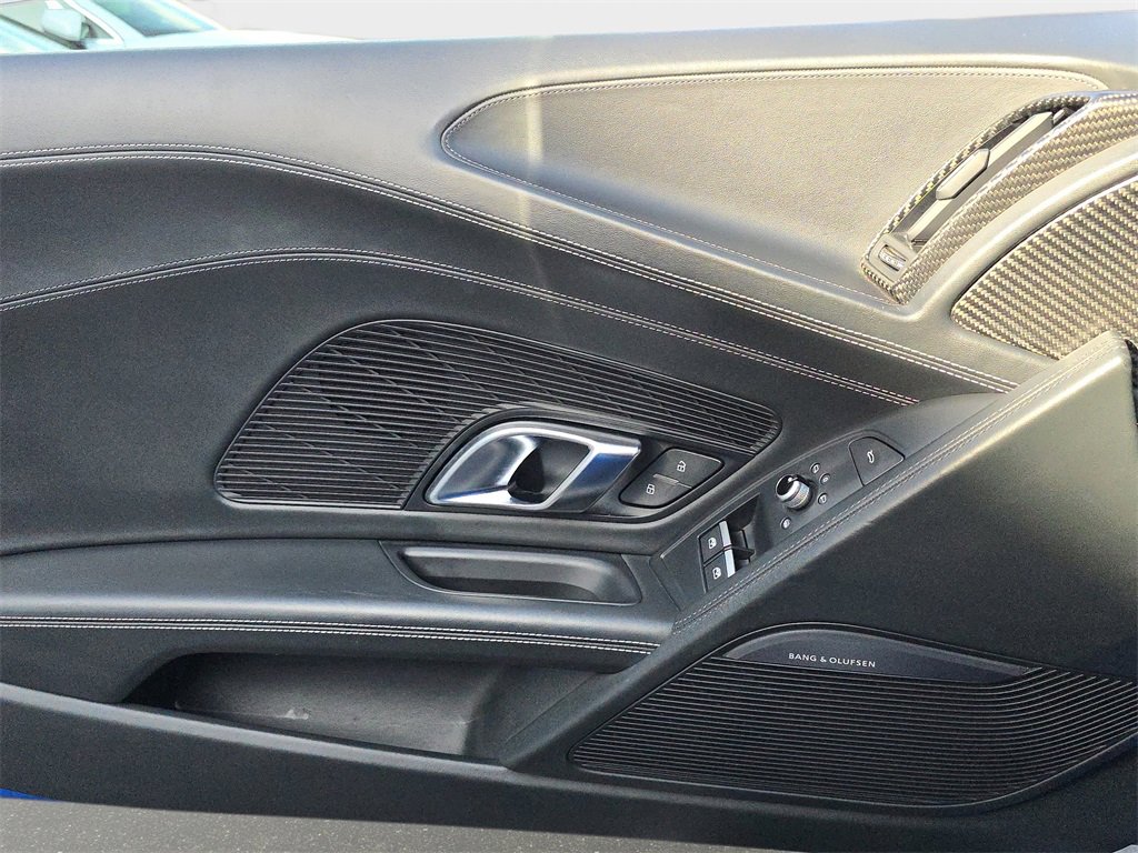 Used 2017 Audi R8 V10 plus image 20