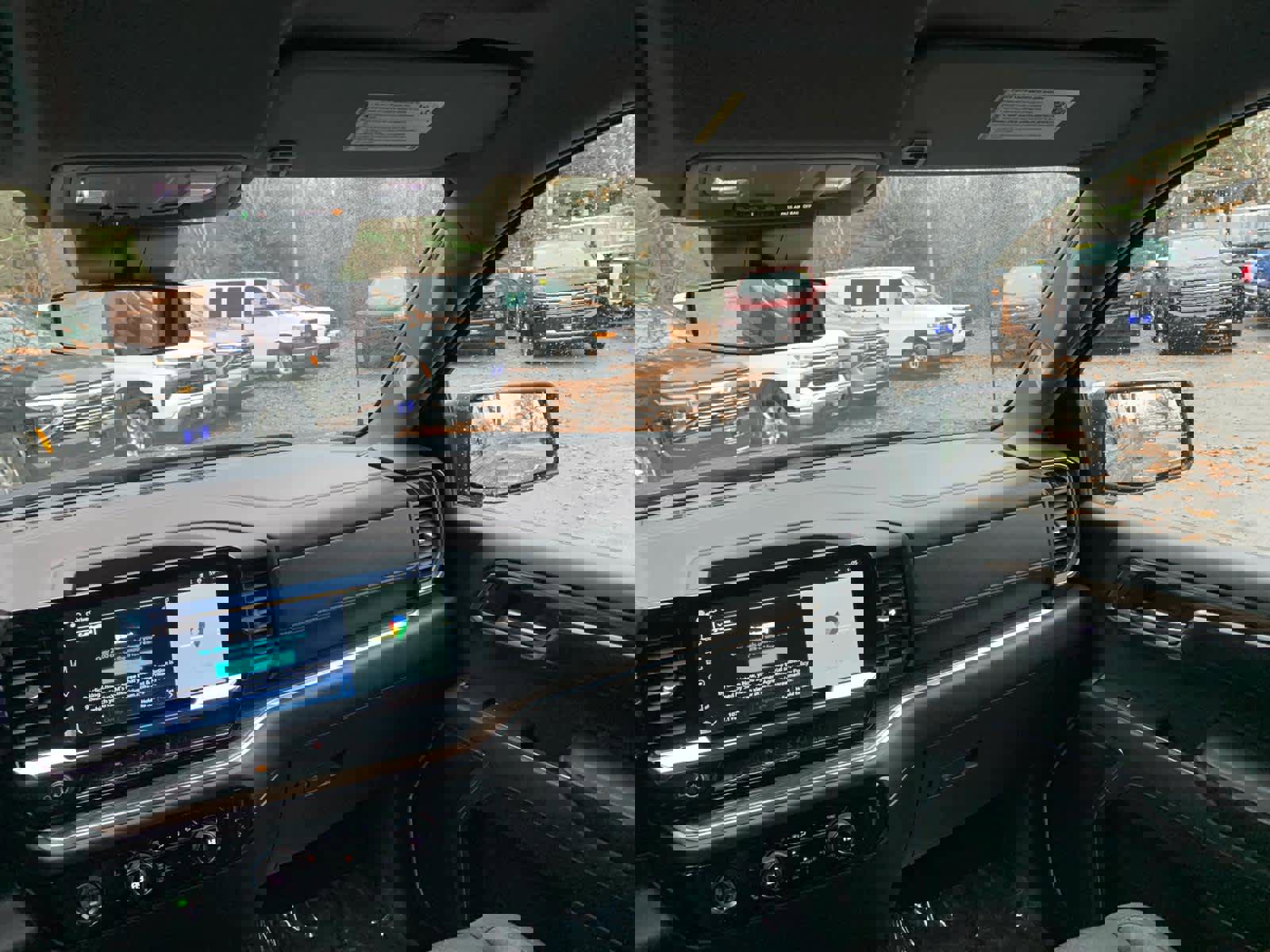 Certified 2022 Chevrolet Silverado 1500 LT image 35