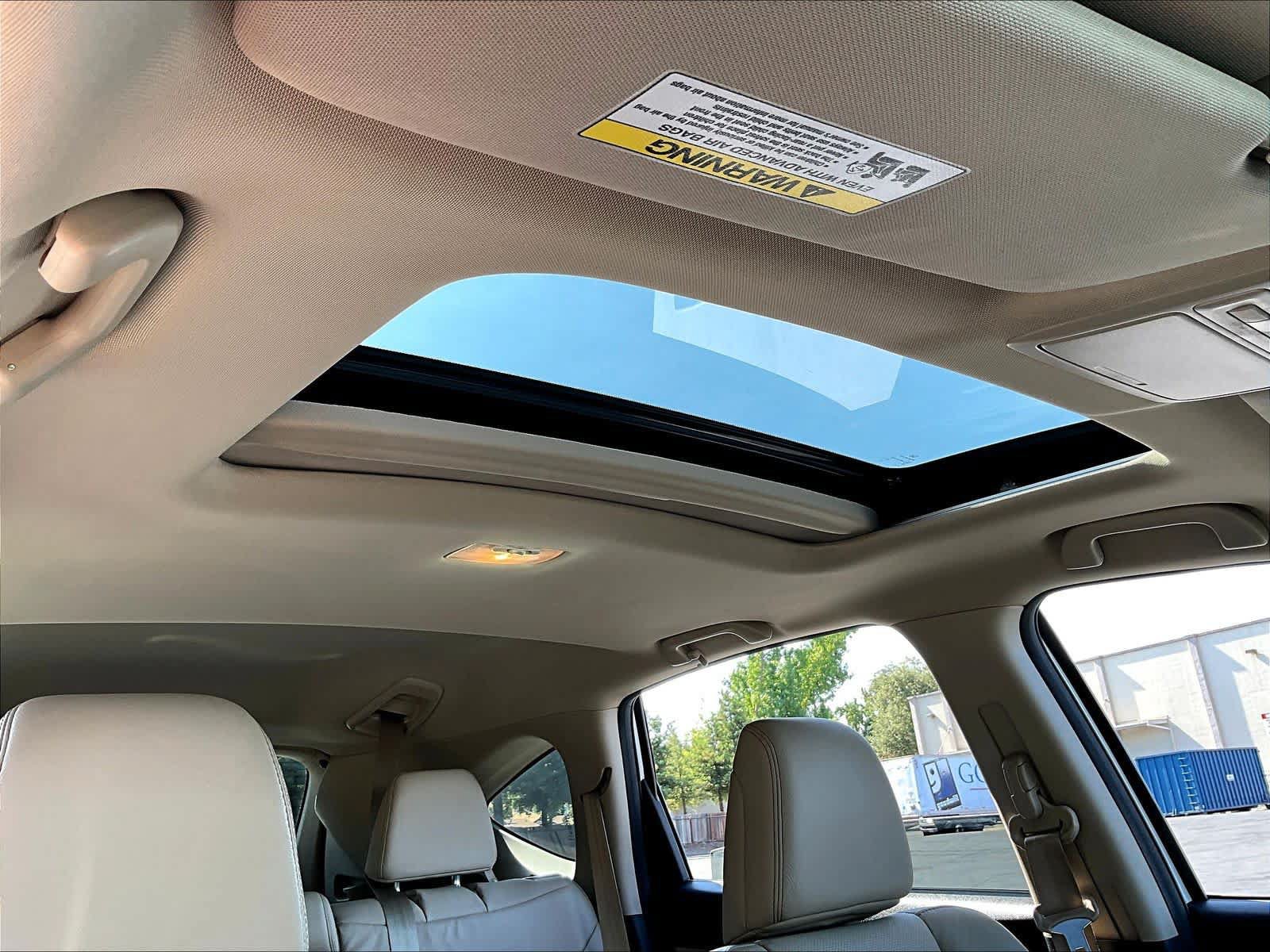 Used 2015 Honda CR-V Touring image 25