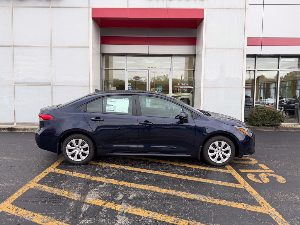 New 2027 Toyota Corolla LE FWD image 4