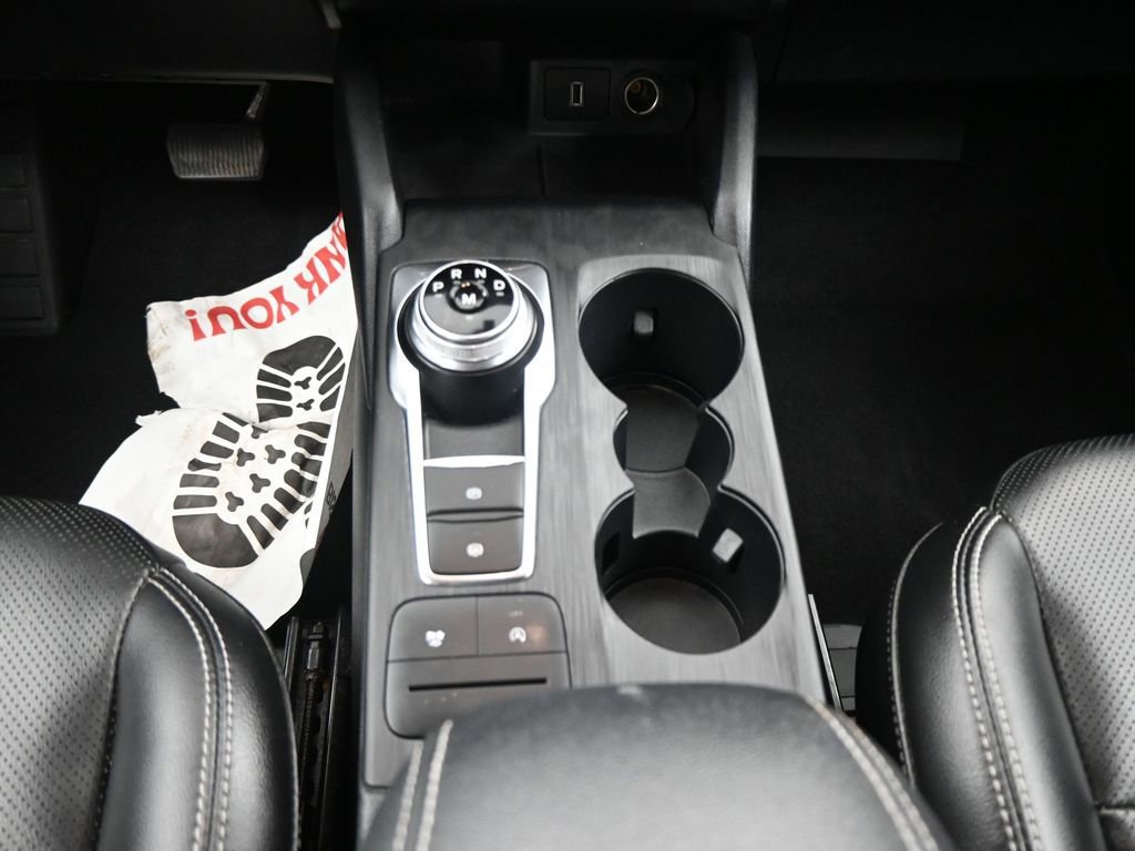 Certified 2020 Ford Escape SEL image 9