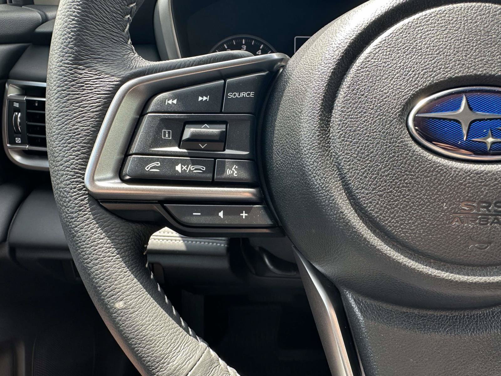 Used 2025 Subaru Outback Limited w/ Popular Package #2 AWD/4WD image 13