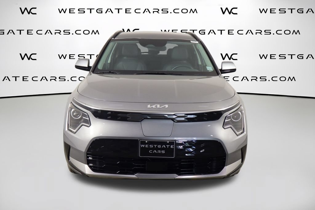 Used 2023 Kia Niro Wind w/ Wind Preserve Package FWD image 2