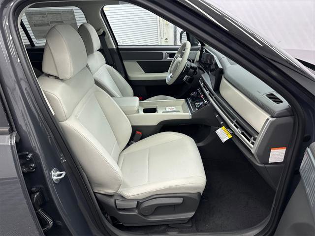 New 2026 Hyundai Santa Fe SE image 13