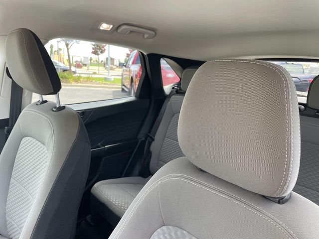 Used 2022 Ford Escape SE FWD image 22