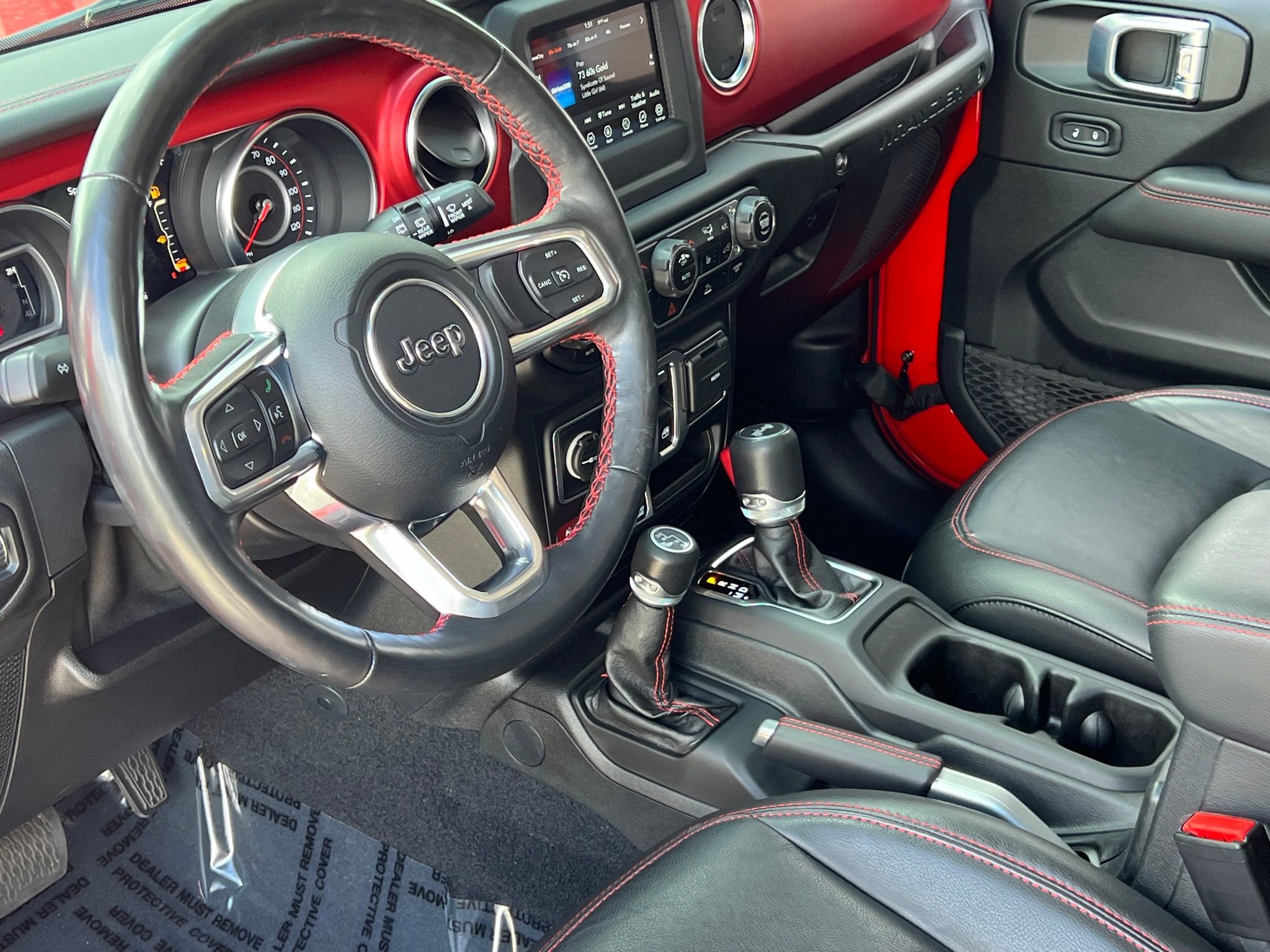 Used 2021 Jeep Wrangler Rubicon w/ Cold Weather Group AWD/4WD image 22