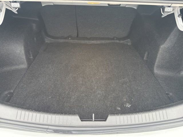 Used 2024 Chevrolet Malibu LT image 36