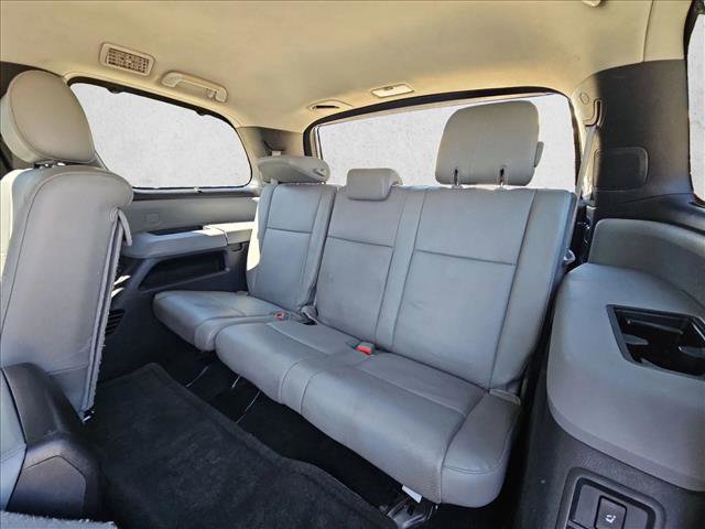 Used 2015 Toyota Sequoia Platinum image 18