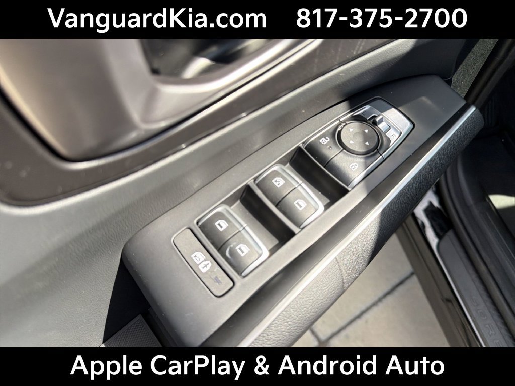 Certified 2026 Kia Sorento S w/ S Panoramic Sunroof Package FWD image 17