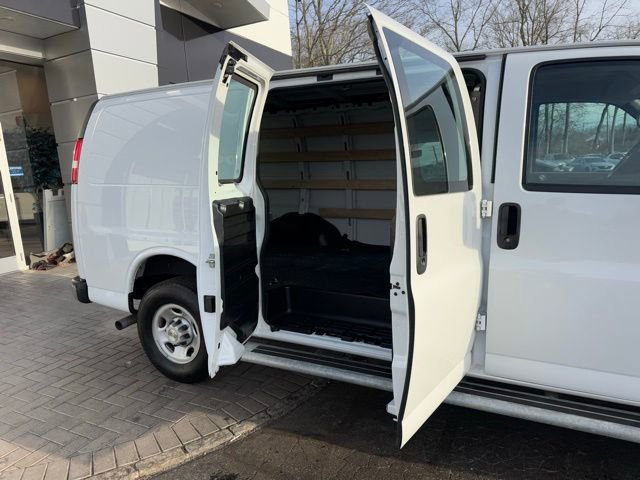 Used 2024 Chevrolet Express 2500 w/ Driver Convenience Package image 11